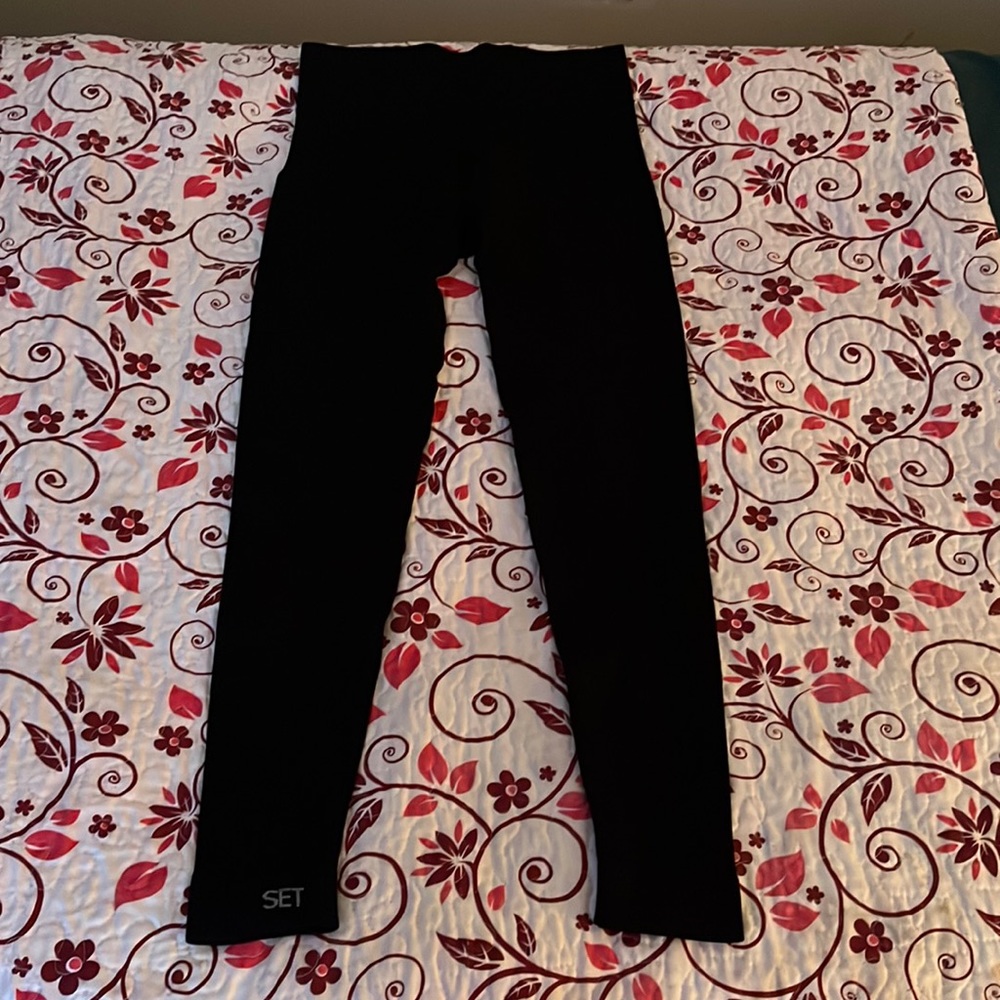 SET ACTIVE - small black leggings